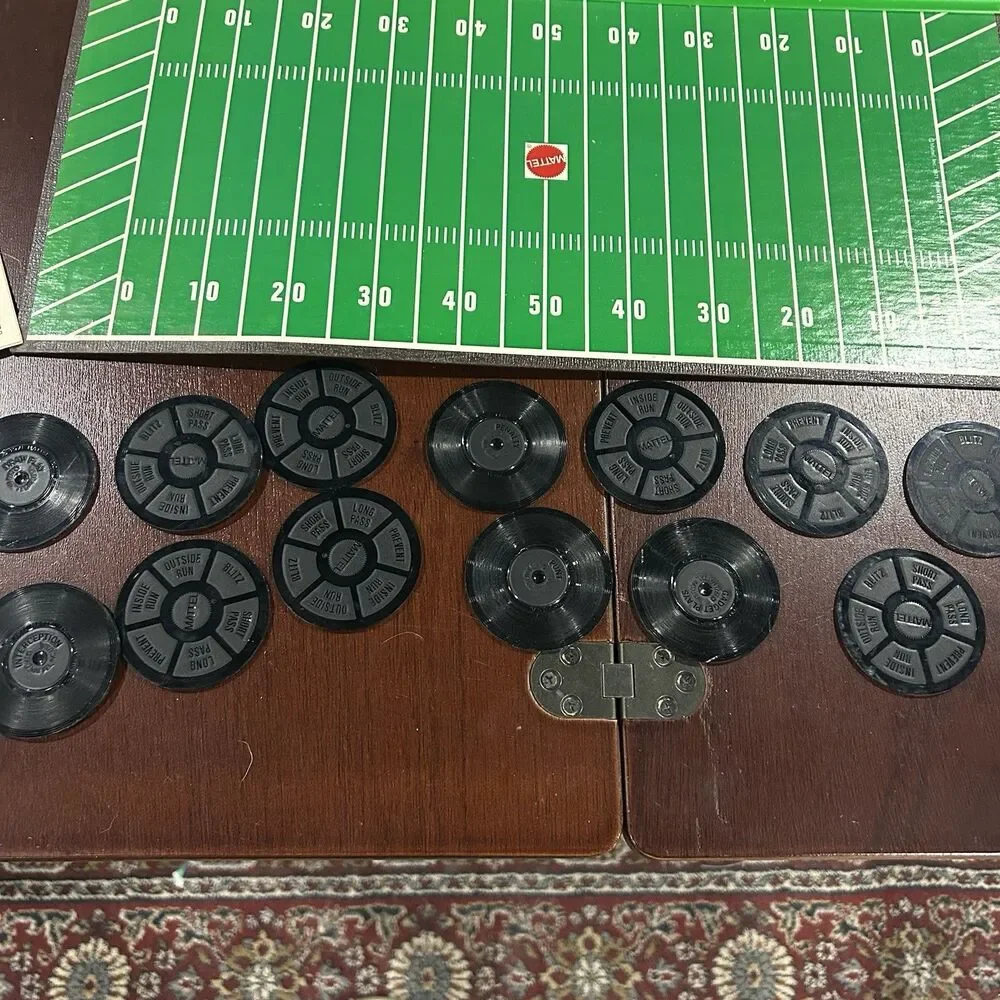 1977 Mattel ABC Talking Monday Night Football Call The Play Sportscaster Game